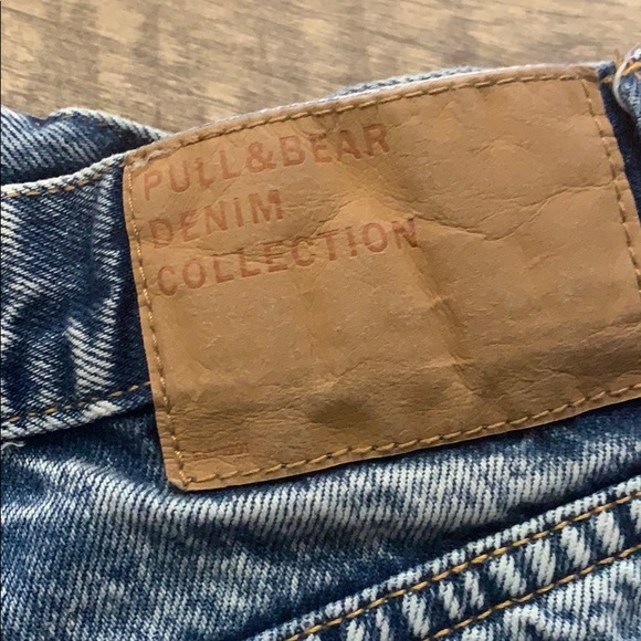 Shorts - Picture 4 of 4